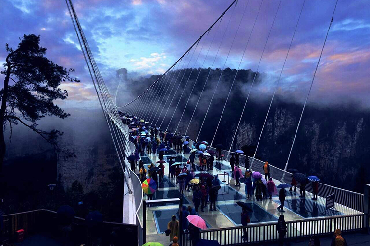長沙出發(fā)到張家界玻璃橋、天門山、玻璃棧道、鳳凰古城3日游